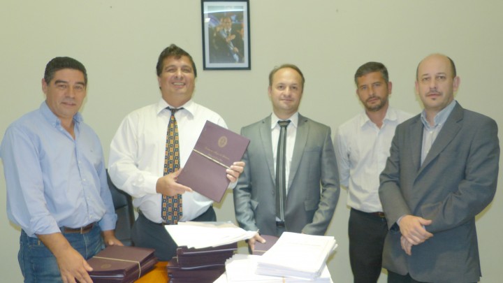 M&aacute;s de 300  familias entrerrianas  cumplir&aacute;n el sue&ntilde;o de escriturar sus viviendas