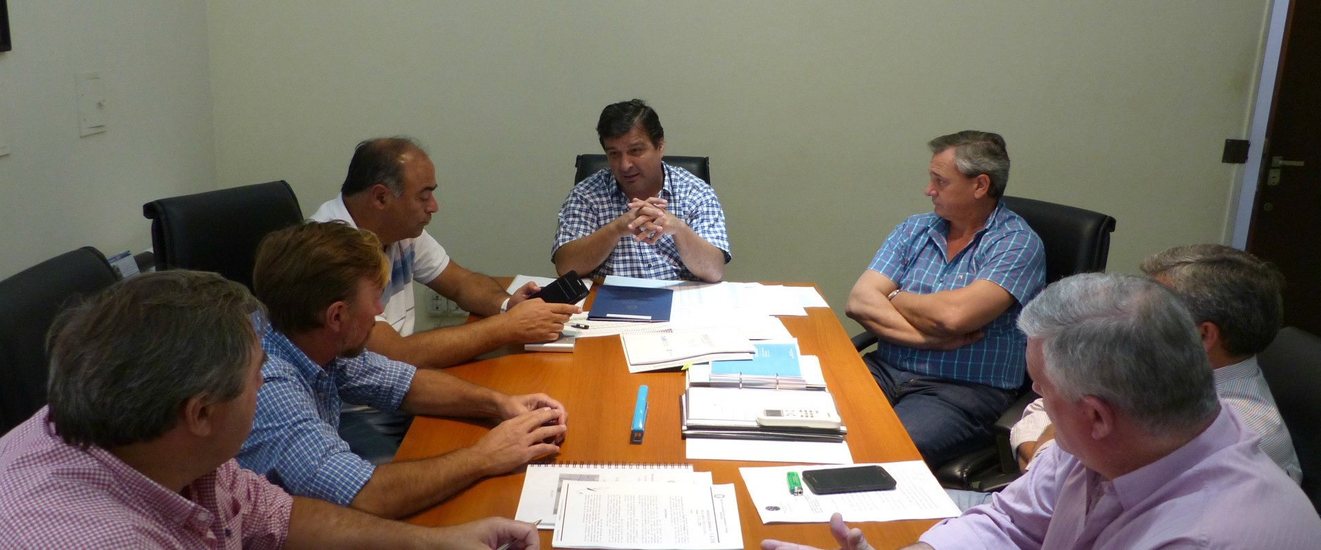 Gestionan la construcci&oacute;n de nuevas viviendas para el departamento Uruguay