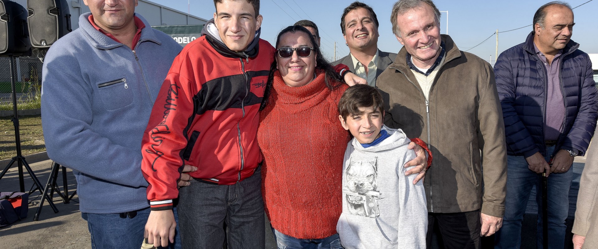 Doscientos cincuenta familias recibieron sus casas propias en Colonia Avellaneda financiadas por la Provincia y Naci&oacute;n