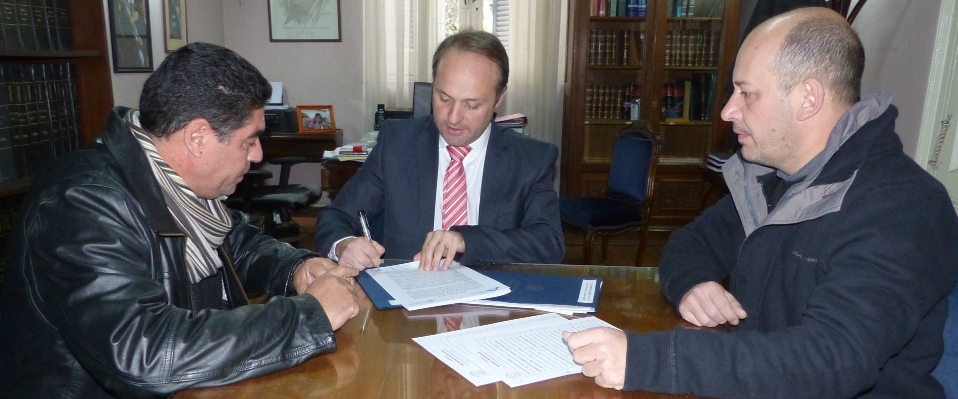 El Estado entrerriano construir&aacute; viviendas en Villa Dom&iacute;nguez