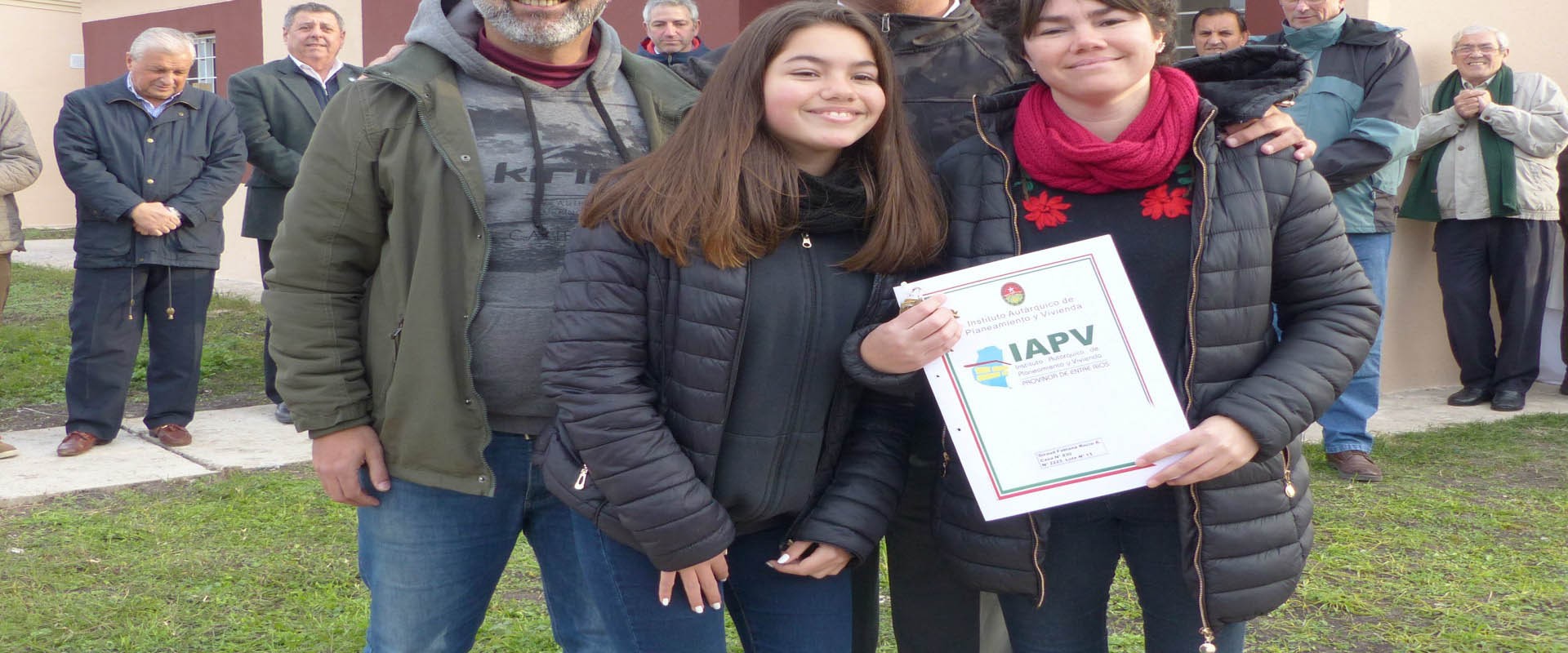 Familias de Concepci&oacute;n del Uruguay ya cuentan con sus viviendas propias