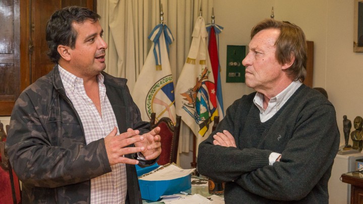 ATENCI&Oacute;N FAMILIAS DE 300 VIVIENDAS PARAN&Aacute;