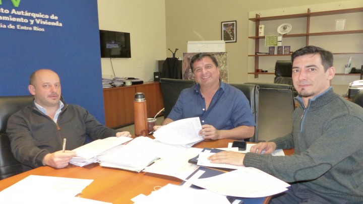 Construir&aacute;n nuevas viviendas en Aldea San Antonio con recursos provinciales
