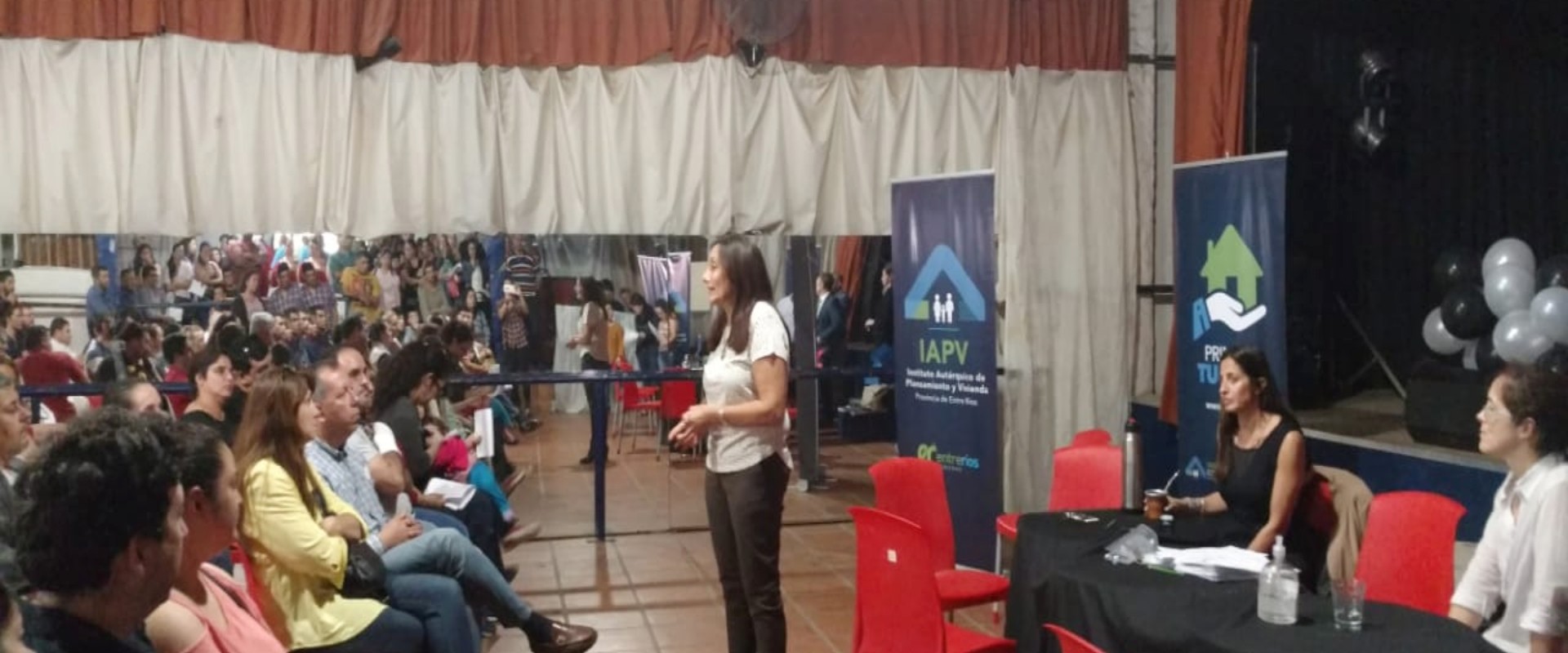 Se rubricaron escrituras de tres grupos habitacionales en Gualeguaych&uacute;