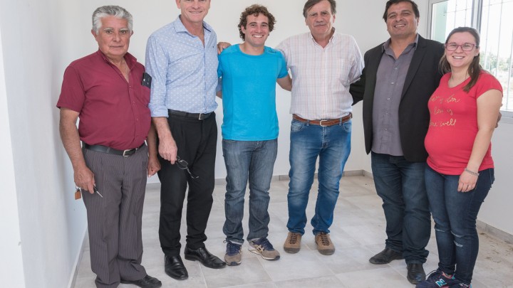 Docentes t&eacute;cnicos de Aranguren contar&aacute;n con su vivienda propia