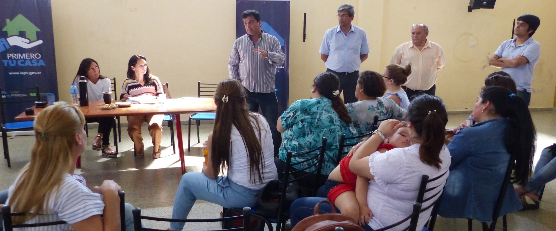 La provincia sorte&oacute; viviendas para docentes en Viale