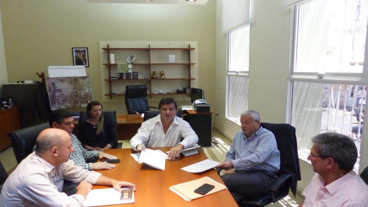 La provincia trabaja en nuevas soluciones habitacionales para Concepci&oacute;n del Uruguay