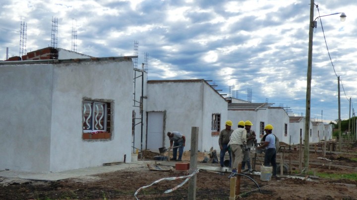 Con recursos provinciales licitar&aacute;n nuevas viviendas en cinco localidades
