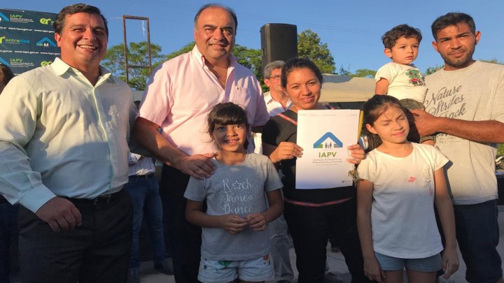 La provincia construir&aacute; nuevas viviendas en Rocamora con recursos propios
