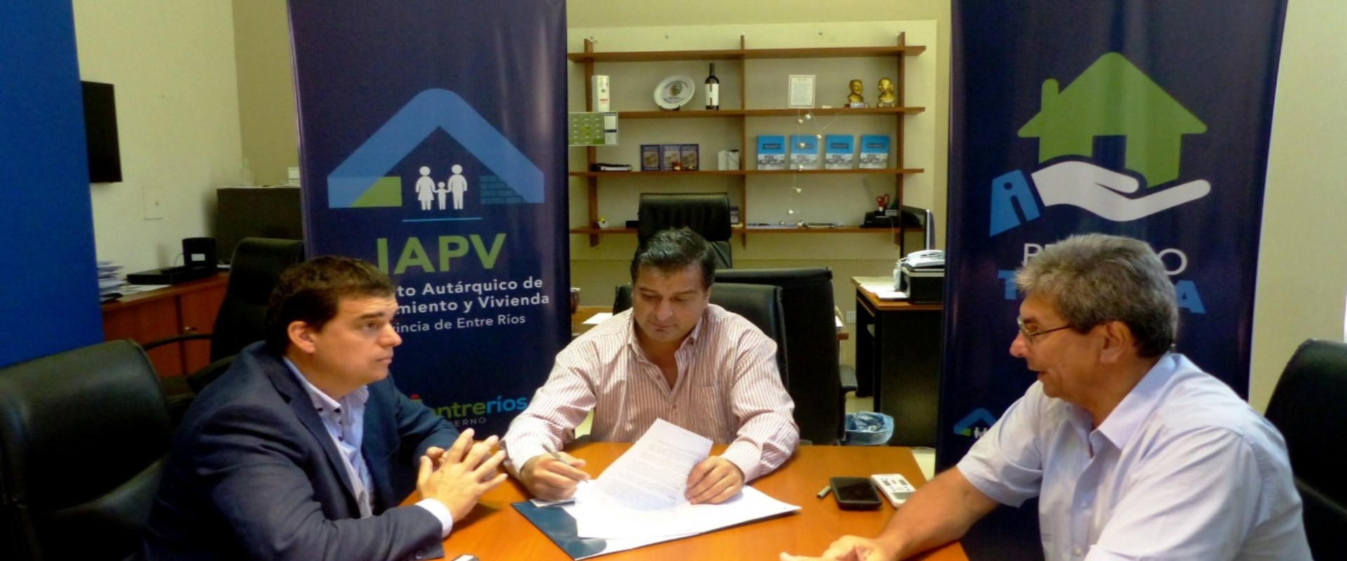 El Estado entrerriano licitar&aacute; nuevas viviendas en Nogoy&aacute;