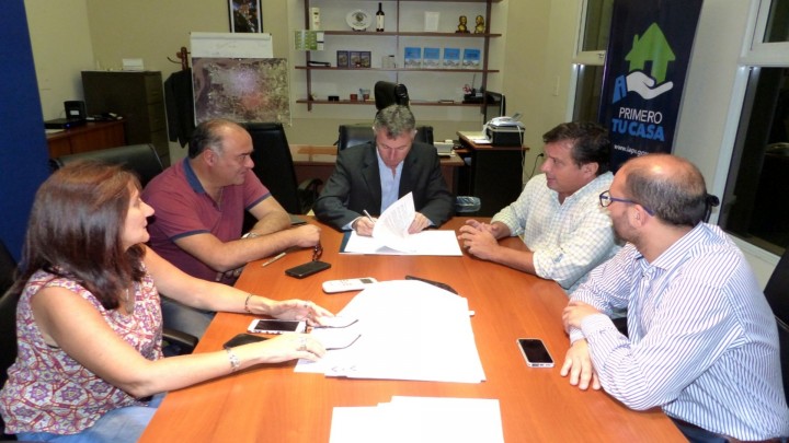 Se licitar&aacute;n con fondos provinciales  nuevas viviendas en Santa Anita
