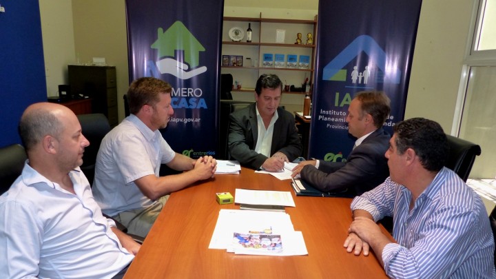 La provincia iniciar&aacute;  nuevas viviendas en Ceibas con recursos propios