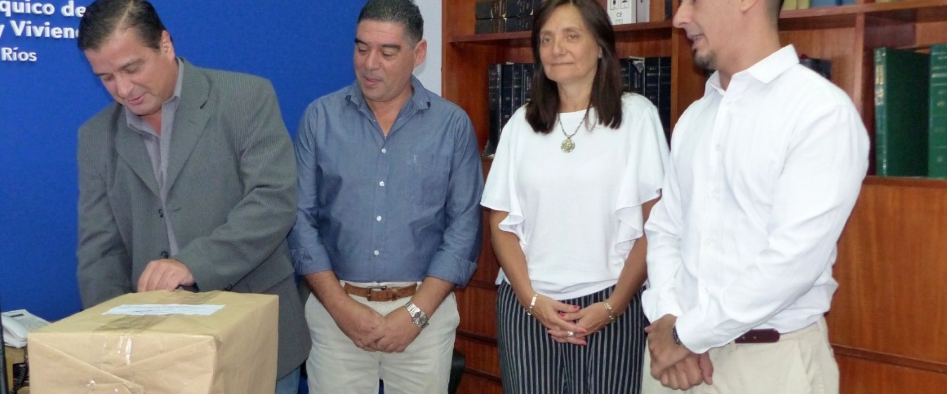 La provincia licit&oacute; nuevas viviendas con recursos propios para Crespo