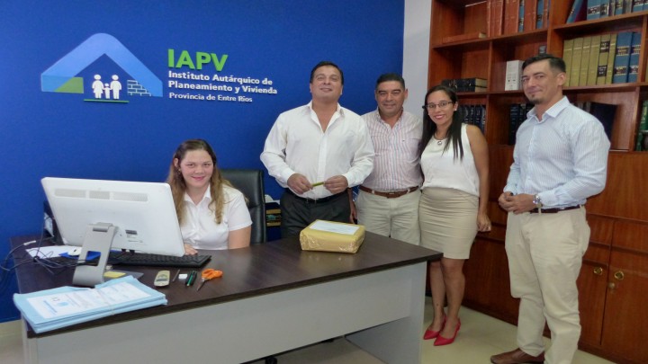 La provincia licit&oacute; diez nuevas viviendas con recursos propios para Lucas Gonz&aacute;lez