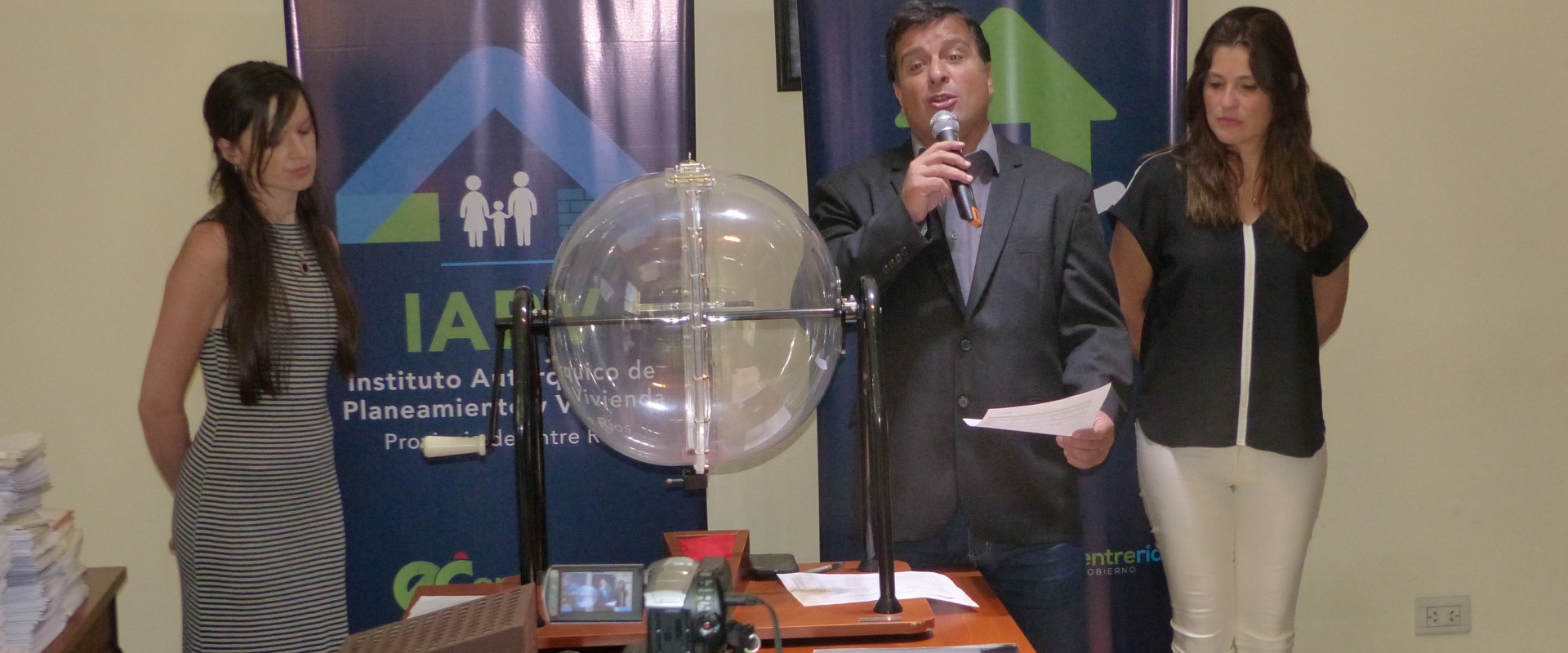 Sorteo de ubicaci&oacute;n de 16 viviendas en Villaguay del programa Primero Tu Casa