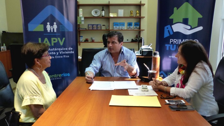 Terminar&aacute;n obras de mejoras de viviendas en Gilbert