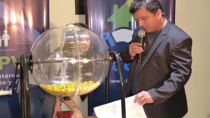 Sortear&aacute;n la ubicaci&oacute;n de 44 viviendas para docentes en Paran&aacute;