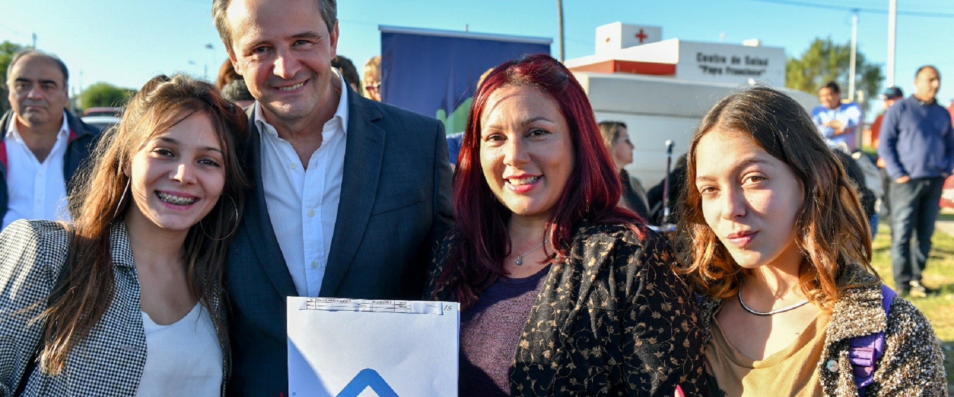 El gobierno provincial entreg&oacute; viviendas a docentes en Paran&aacute;