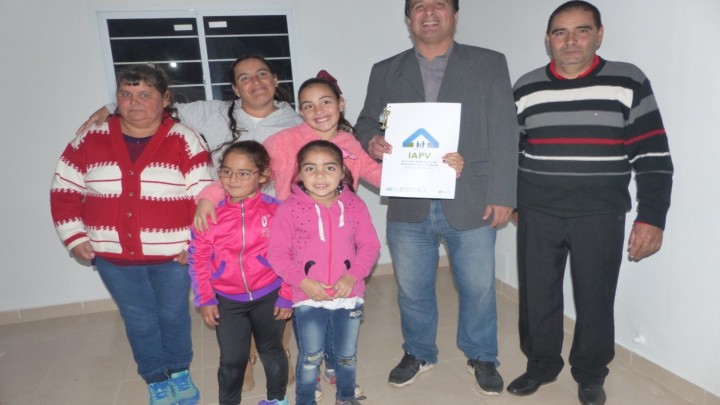 Con fondos provinciales se construir&aacute;n nuevas viviendas en Villa del Rosario