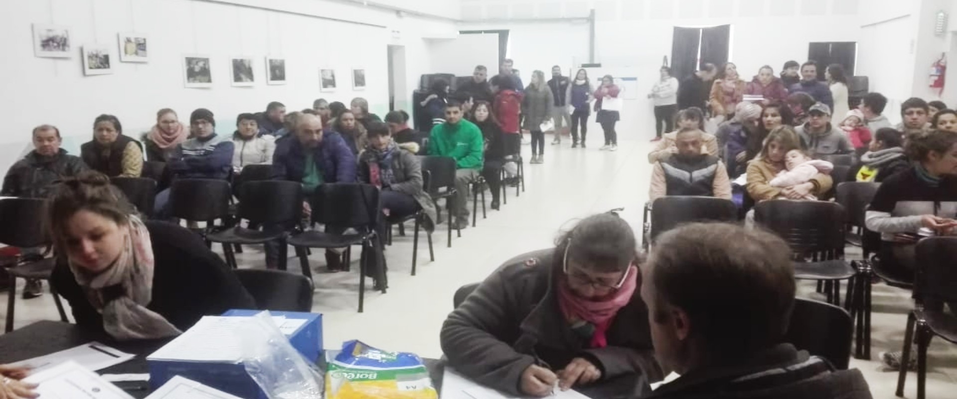 Otras 50 familias de Col&oacute;n cuentan con las escrituras de sus viviendas sociales