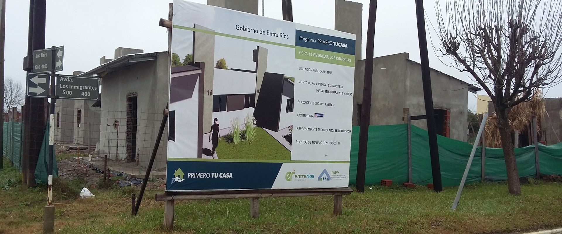 En Los Charr&uacute;as se construyen 18 viviendas financiadas por la provincia