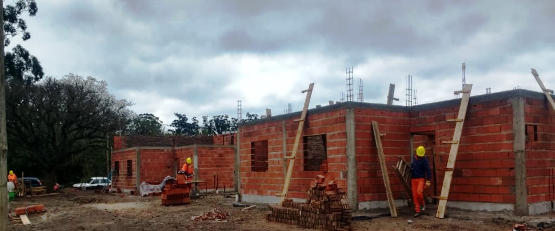 Progresa la construcci&oacute;n de viviendas en La Criolla