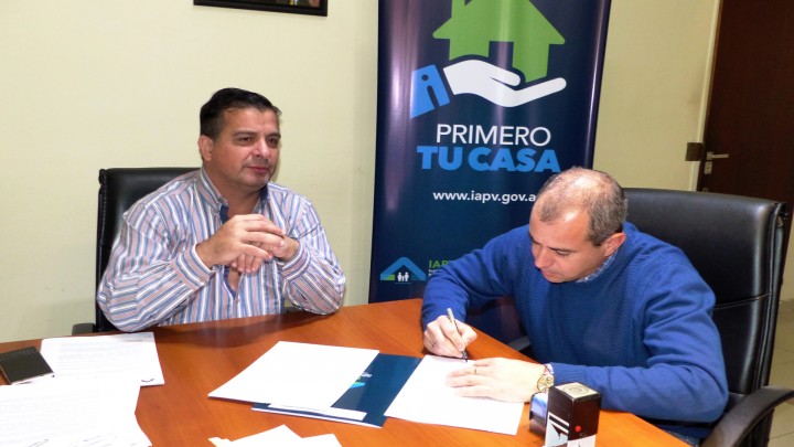 Se construir&aacute;n 16 &nbsp;viviendas en Caseros con recursos provinciales