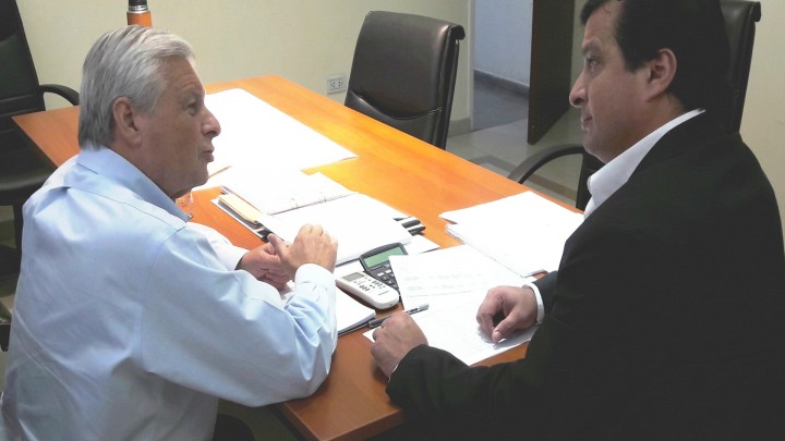 La provincia rubric&oacute; convenio para construir 43 viviendas para Concordia y Concepci&oacute;n del Uruguay