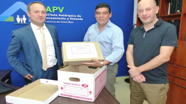Nuevas viviendas de madera  para Gualeguaych&uacute;  se licitaron con fondos provinciales