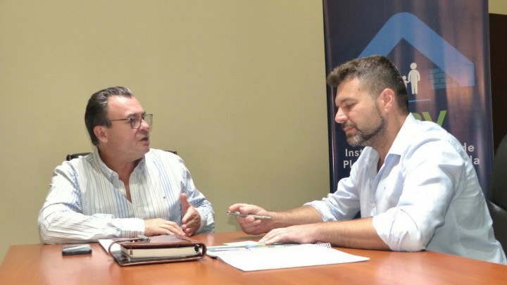 Evaluaron la pol&iacute;tica habitacional para las localidades de Federal y San Salvador