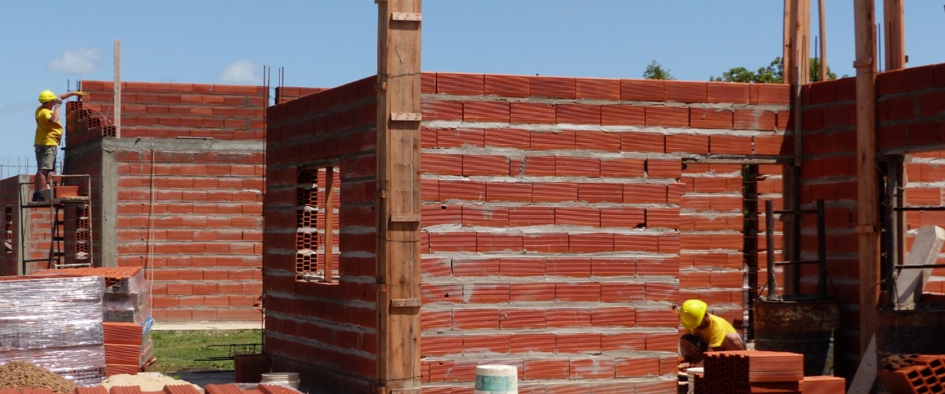 Nuevas viviendas se licitar&aacute;n con recursos provinciales para Larroque