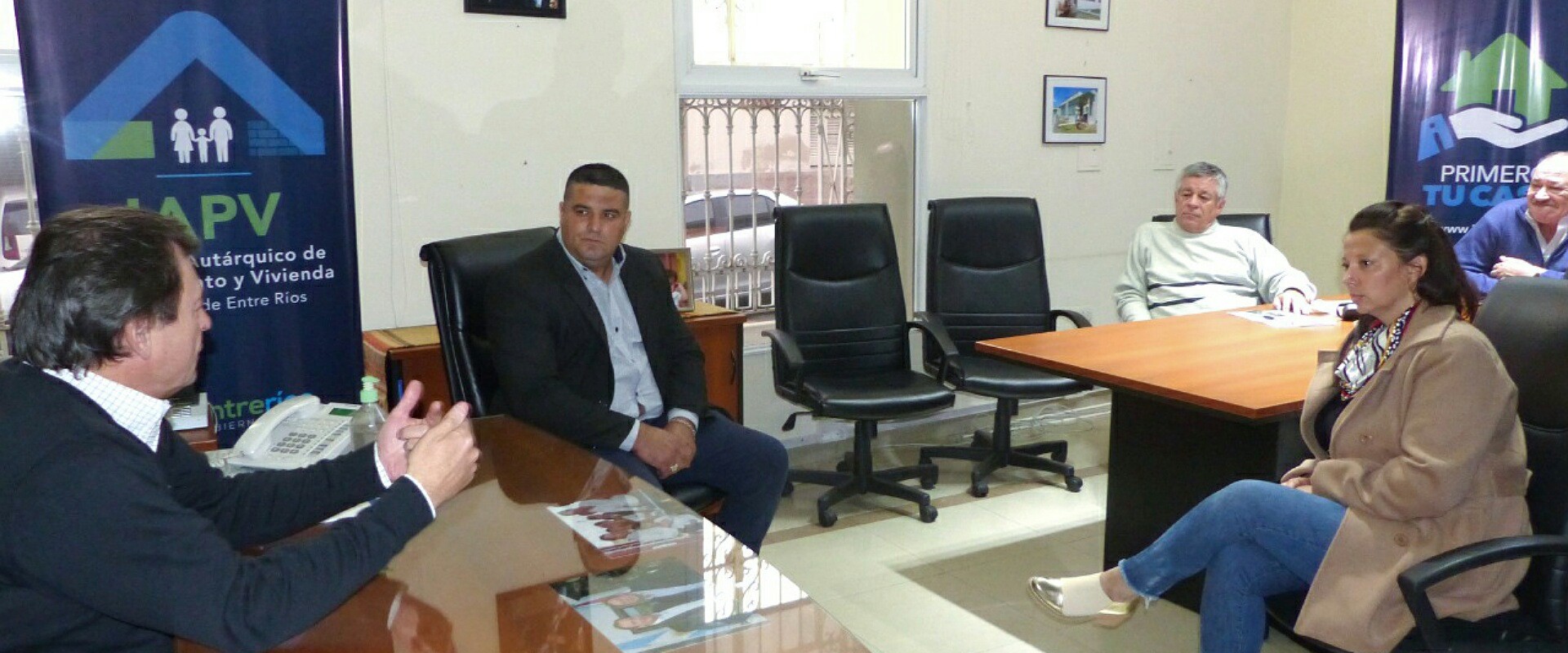 Gestionan la construcci&oacute;n de nuevas viviendas para La Clarita