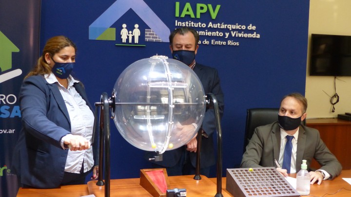 Resultados del sorteo de 7 viviendas en Antonio Tom&aacute;s