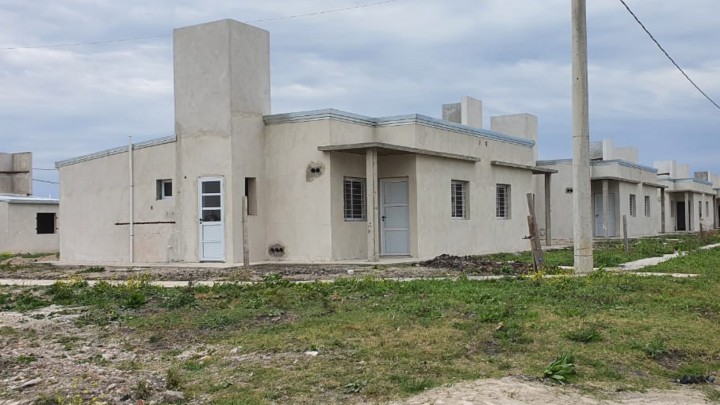 Contin&uacute;an a buen ritmo las 77 viviendas en cuatro localidades entrerrianas