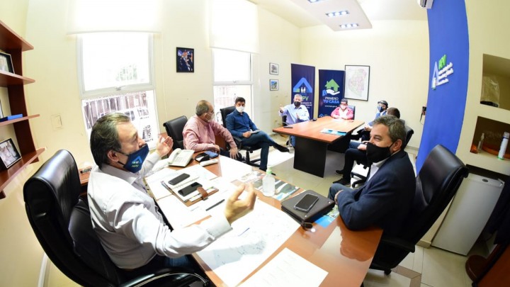 Proyectan la construcci&oacute;n de nuevas viviendas con fondos provinciales para tres localidades