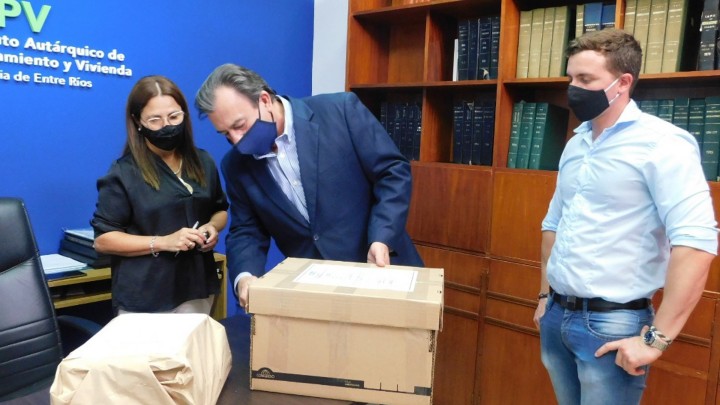 Dos oferentes para la terminaci&oacute;n de 10 viviendas con recursos provinciales en Rocamora