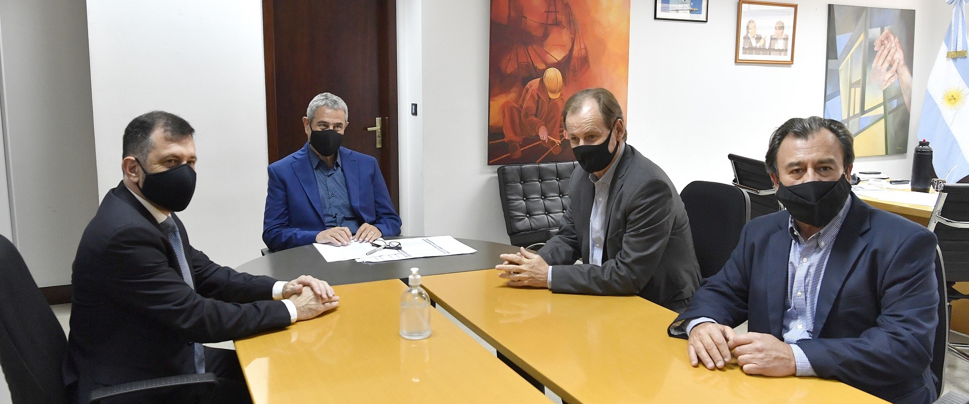 Bordet gestiona ante Naci&oacute;n nuevos programas de viviendas para Entre Rios