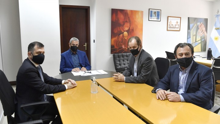 Bordet gestiona ante Naci&oacute;n nuevos programas de viviendas para Entre Rios