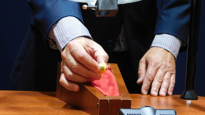 Resultados del sorteo de 14 viviendas en Ubajay
