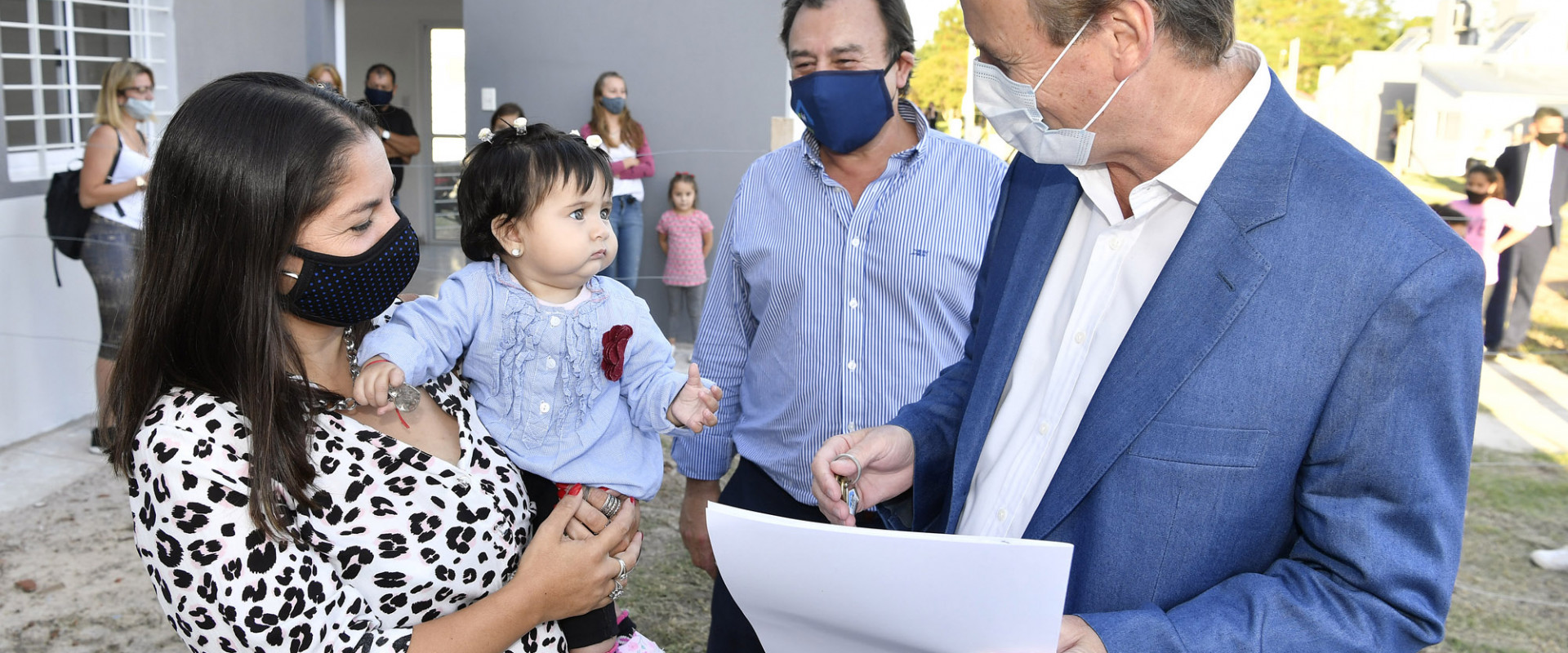 Bordet anunci&oacute; que se licitar&aacute;n las primeras viviendas del programa Casa Propia  Construir Futuro