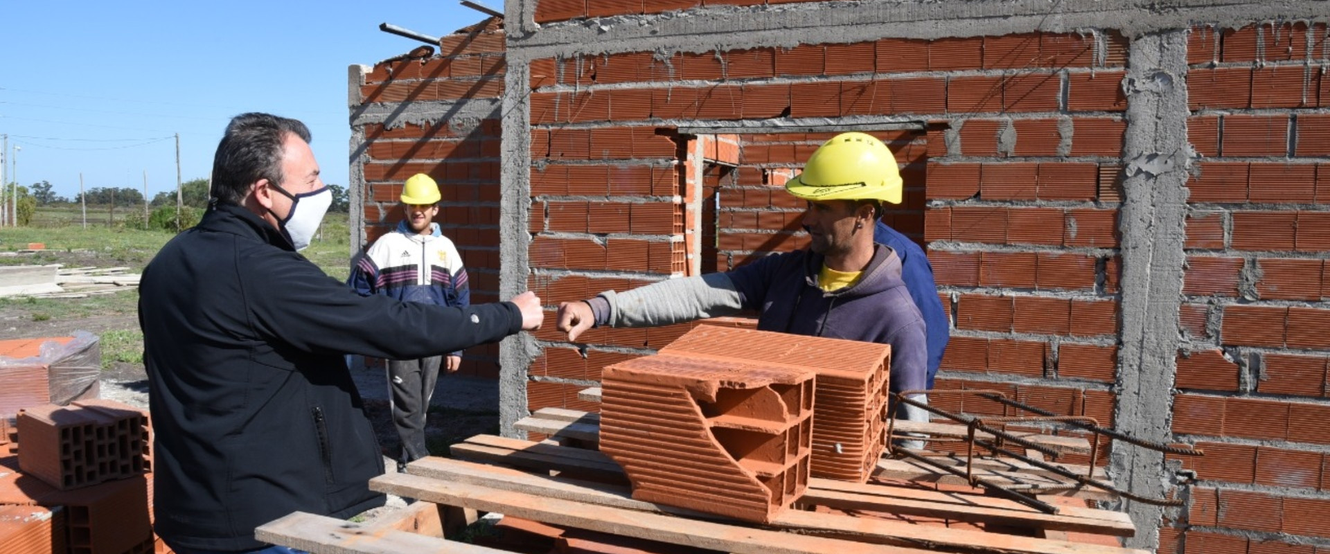 Construir&aacute;n 46 viviendas para trabajadores municipales de Concepci&oacute;n del Uruguay y Chajar&iacute;