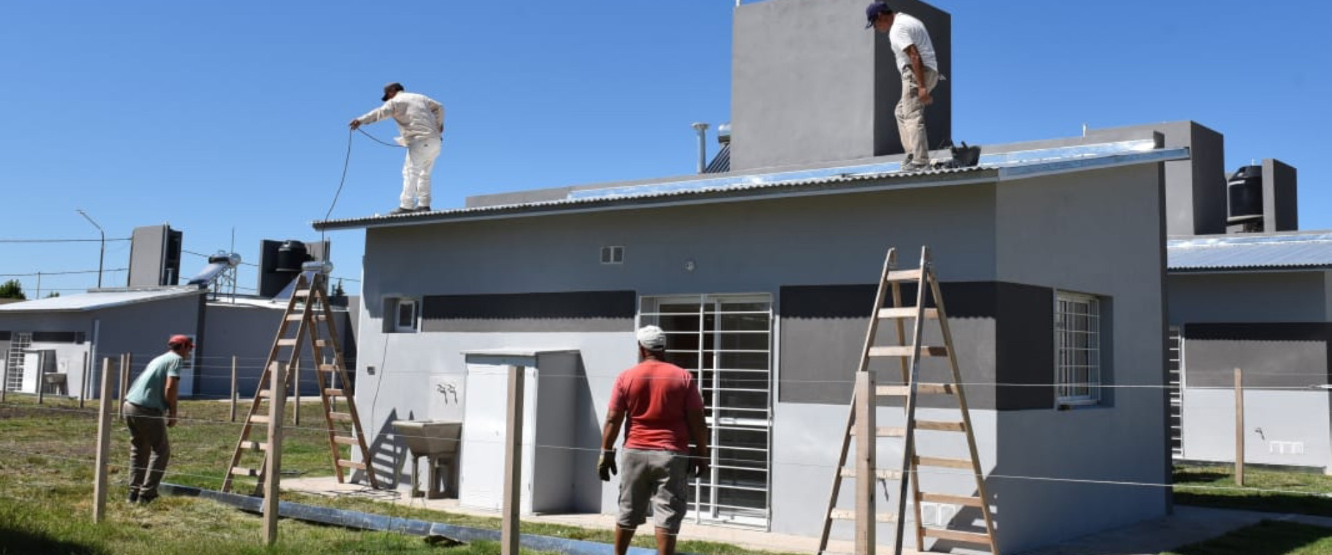 Con fondos nacionales y provinciales se licitar&aacute;n 361 nuevas viviendas para cinco localidades