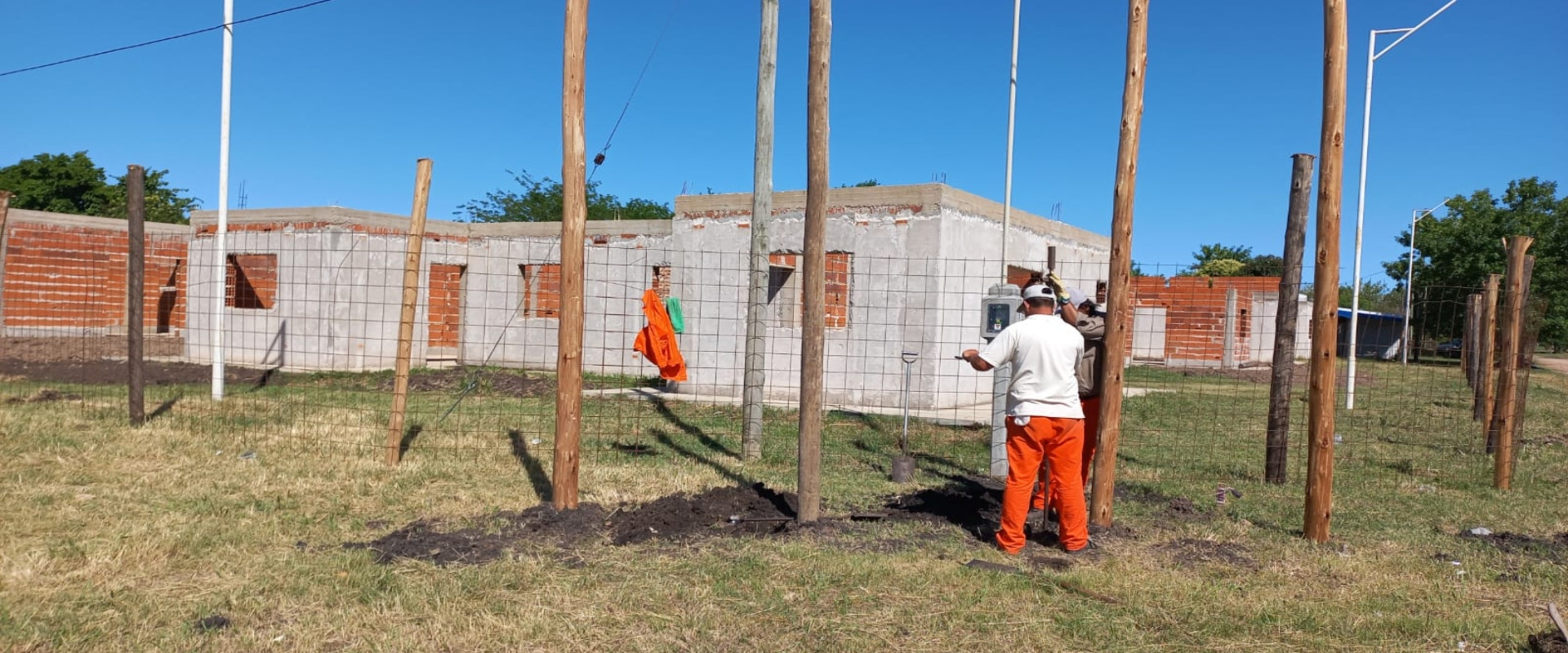 Con fondos provinciales reanudaron la terminaci&oacute;n de 15 viviendas en Basavilbaso
