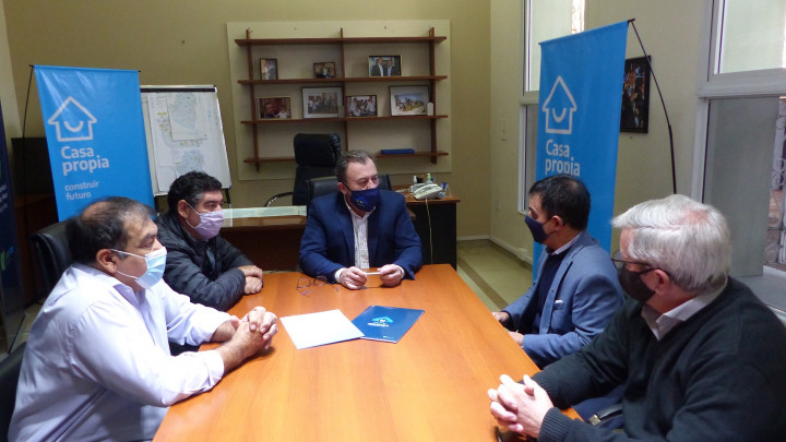 IAPV y universidades p&uacute;blicas trabajar&aacute;n en materia de asistencia t&eacute;cnico profesional