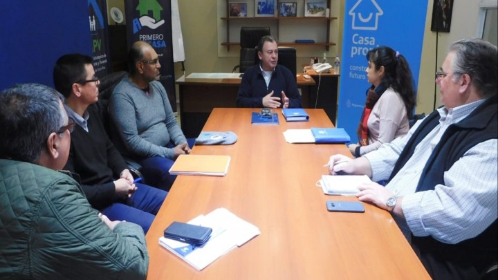 Proyectan nuevas viviendas con fondos provinciales para docentes t&eacute;cnicos