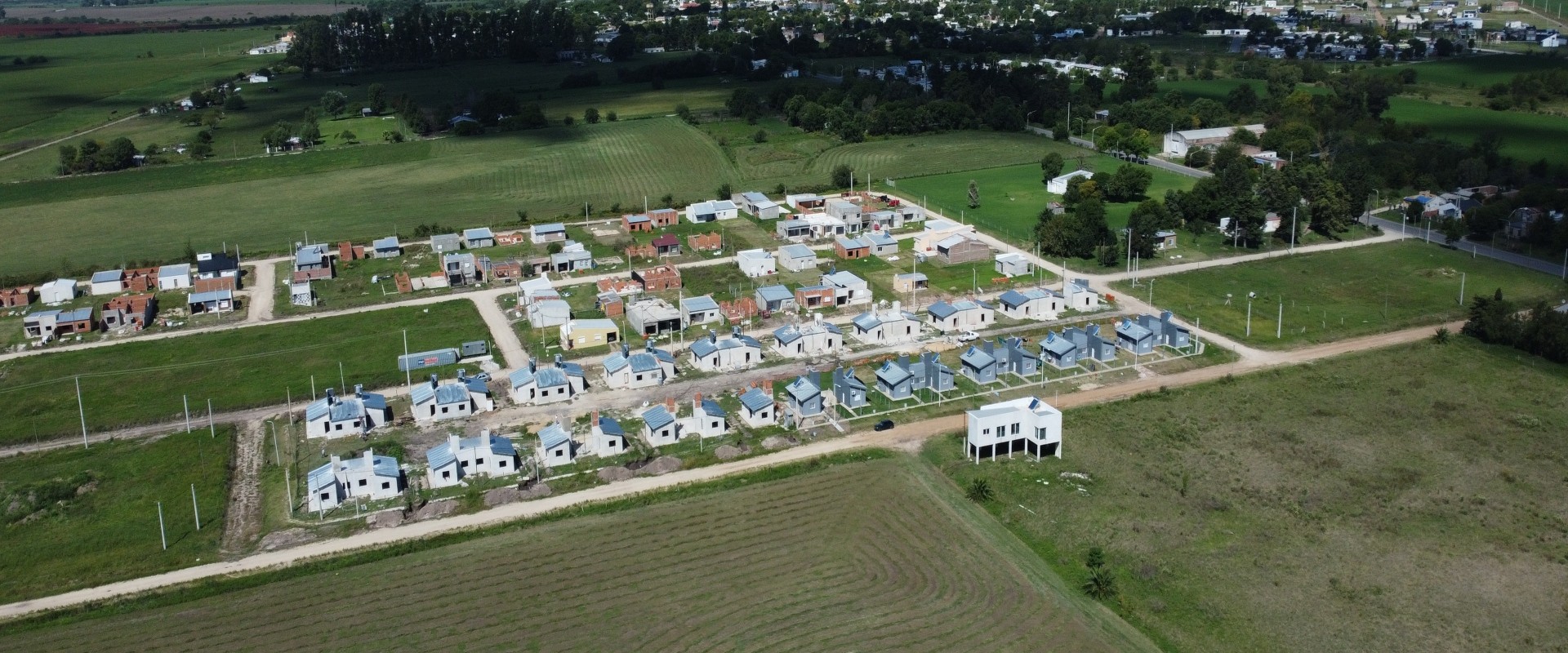 Nuevas viviendas se licitan en Villaguay y Villa Dom&iacute;nguez con fondos nacionales