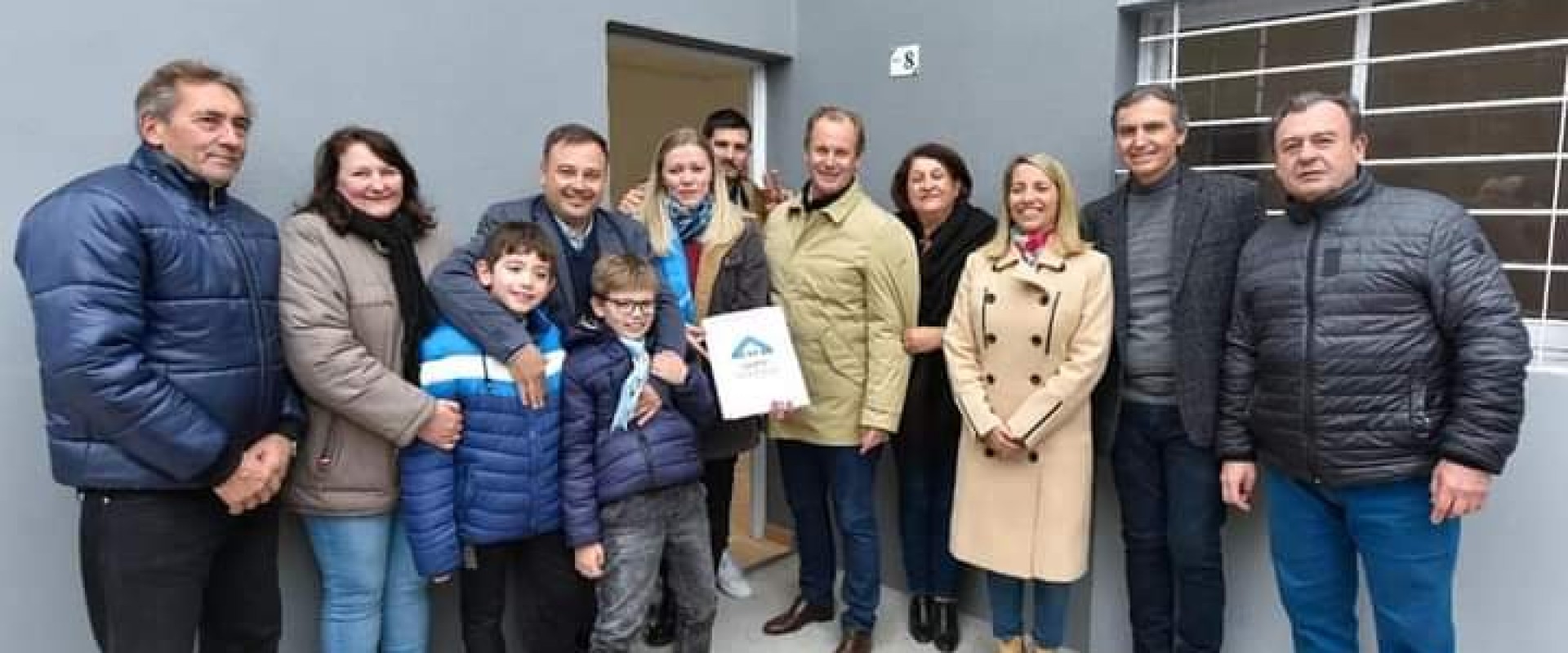 Bordet inaugur&oacute; obras educativas y volvi&oacute; a plantear alternativas sobre el gasoil