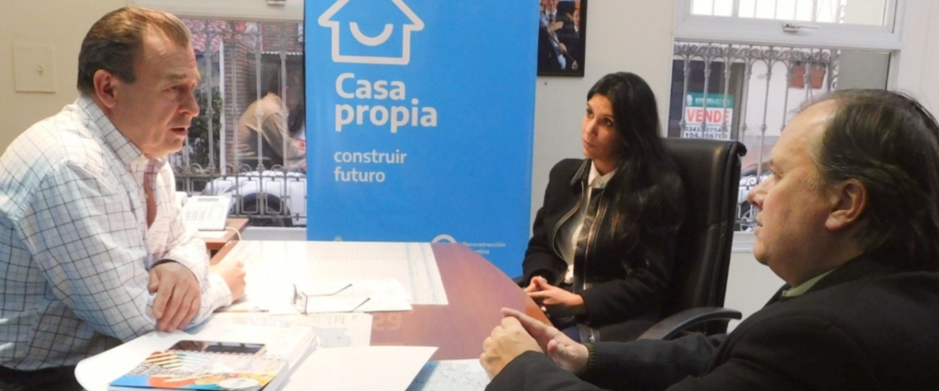 Gestionan nuevas viviendas para Chajar&iacute;, Galarza y docentes privados