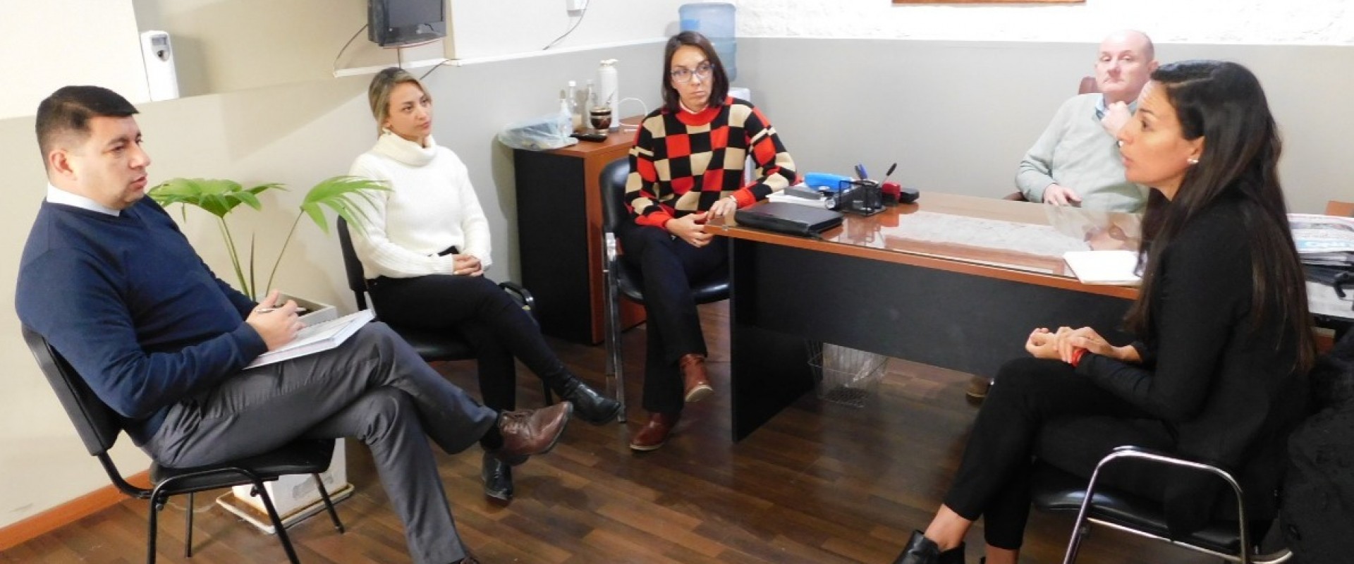 El IAPV se reuni&oacute; con la Polic&iacute;a de Entre R&iacute;os para abordar pol&iacute;ticas de g&eacute;nero