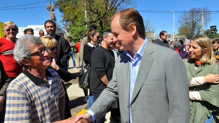 Bordet valor&oacute; la realizaci&oacute;n de obras con los municipios para mejorar la calidad de los vecinos